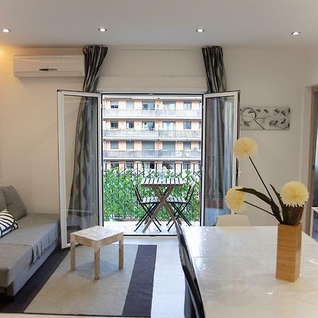 Your Home - Sagrada Familia Apartment Barcelona Exterior photo