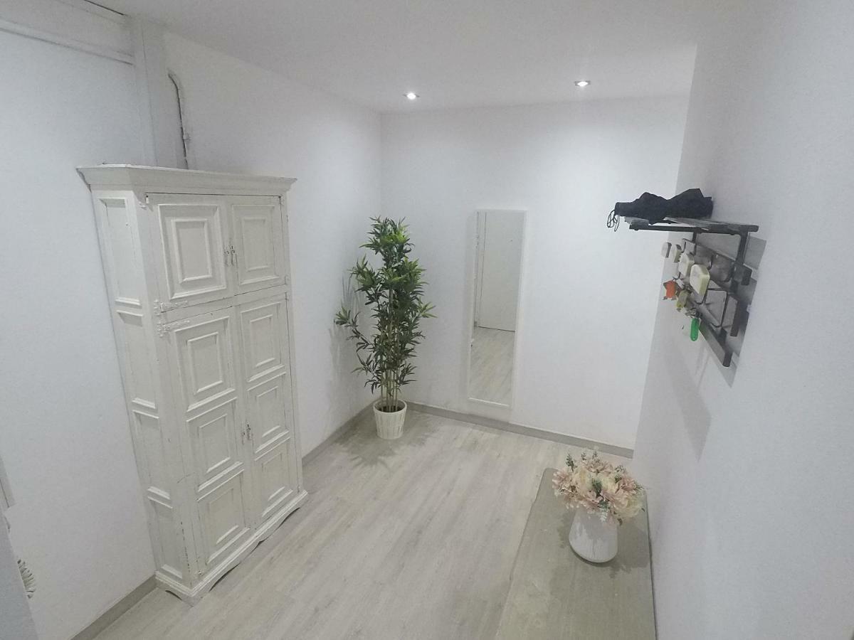 Your Home - Sagrada Familia Apartment Barcelona Exterior photo